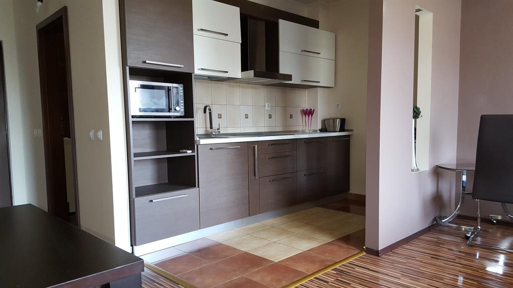 Sunlight Studio Apartment Nagyvárad Kültér fotó